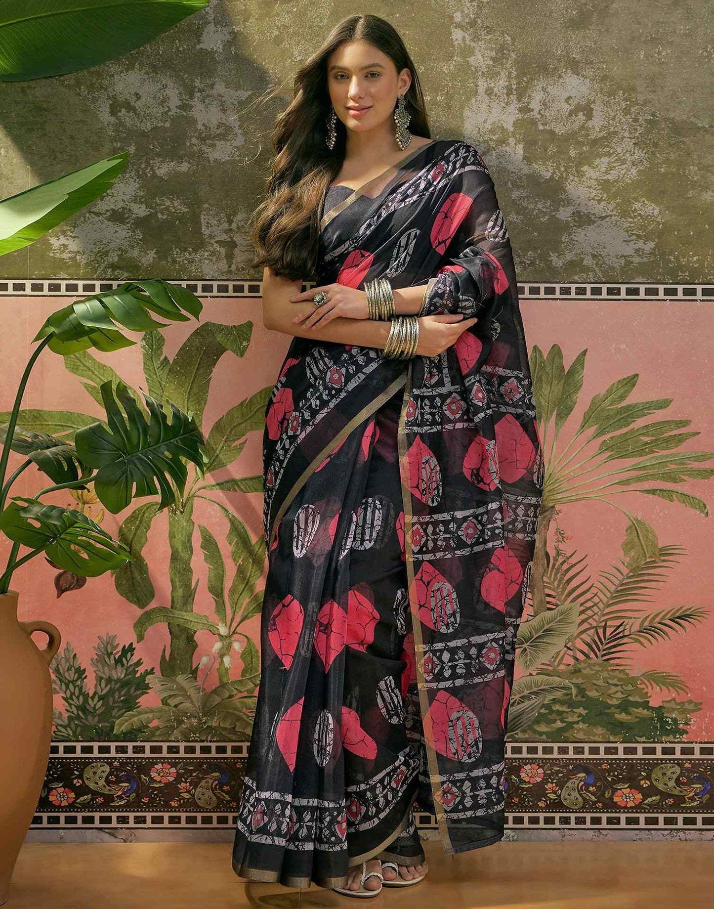 Black Cotton Linen Printed Saree