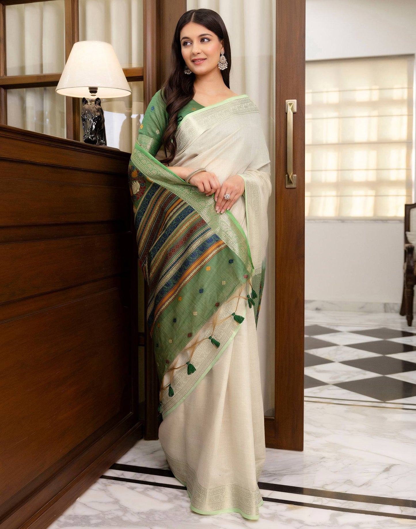 Beige Cotton Linen Woven Printed Saree