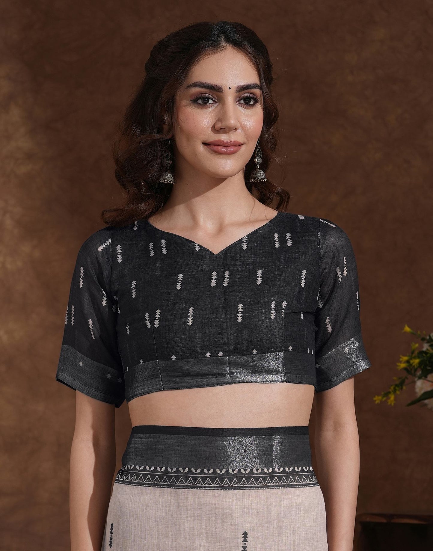 Off White Linen Woven Printed Saree